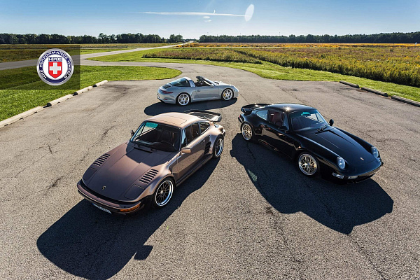 Фото дисков HRE 300 Глянцевая шампань на Porsche 911 IV