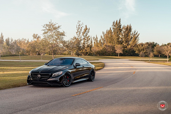 Фото дисков Vossen M-X3 Черный сатин на Mercedes-Benz S-Class (W222, C217)