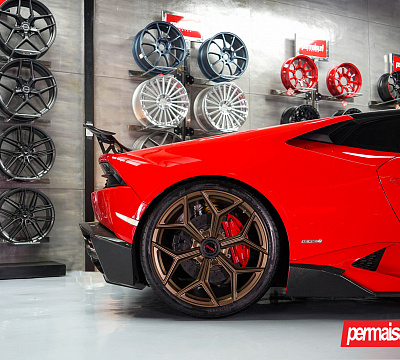 Фото дисков NOVITEC NL4 на Lamborghini Huracan