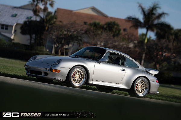 Фото дисков BC Forged MHE28 Глянцевая шампань на Porsche 911 IV