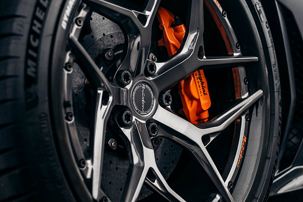 Фото дисков Brixton Forged PF5 Глянцевый темный лак на Lamborghini Aventador