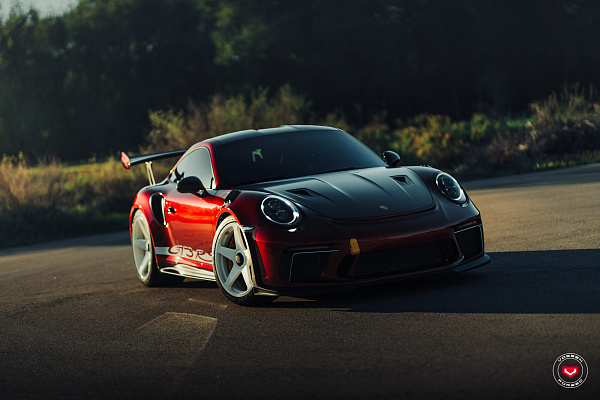 Фото дисков Vossen GEN-01 Белый глянец на Porsche 911 VII
