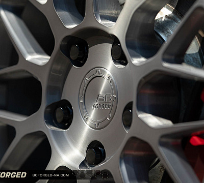 Фото дисков BC Forged LE81 // MLE81 на Chevrolet Corvette C5