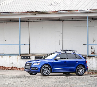 Фото дисков HRE FF01 на Audi Q5 (8R)