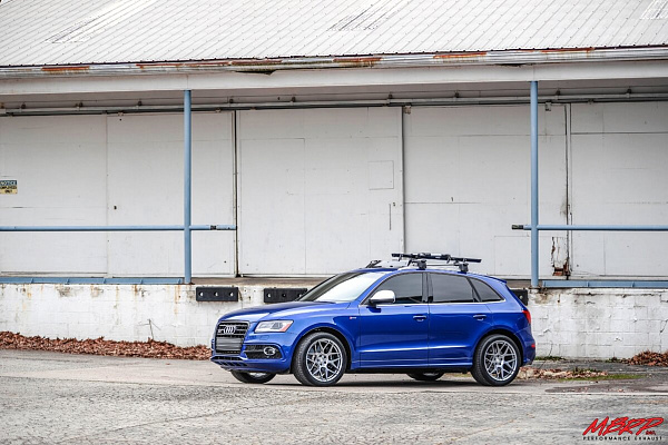 Фото дисков HRE FF01 Серебро на Audi Q5 (8R)
