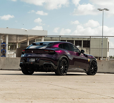 Фото дисков HRE P204 на Ferrari Purosangue
