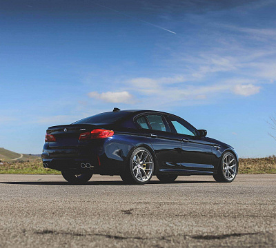 Фото дисков HRE P101 на BMW 5/M5 (G30/F90)