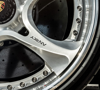 Фото дисков Anrky XR-305 на Porsche 911 VIII