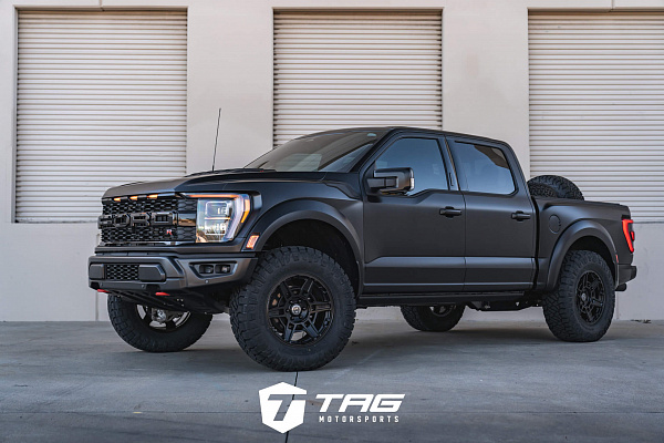 Фото дисков HRE FT1 Черный сатин на Ford F-150 XIV