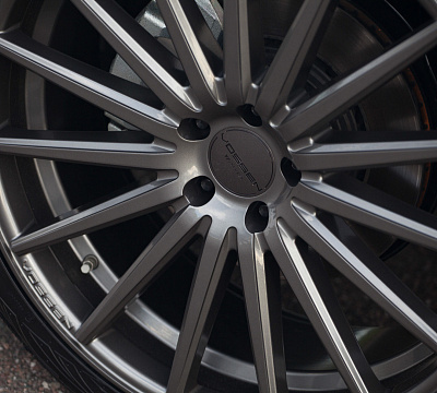 Фото дисков Vossen VFS-2 на Lexus NX I