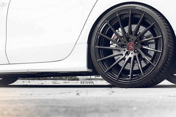 Фото дисков Strasse Wheels SV15T Deep Concave Monoblock Другой цвет на Audi A/RS 7 (4G)