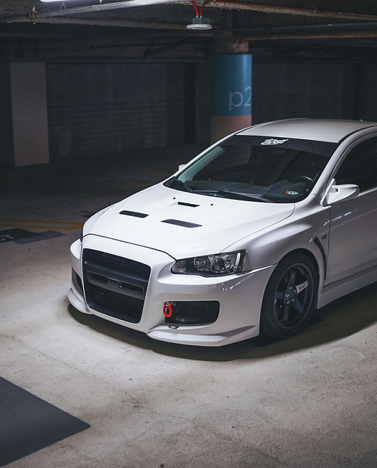 Фото дисков CS5 Синий сатин на Mitsubishi Lancer X