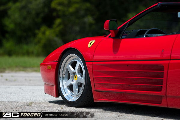 Фото дисков BC Forged LE05 // MLE05 Глянцевый лак на Ferrari 348