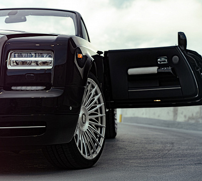 Фото дисков Vossen S17-15T на Rolls-Royce Phantom