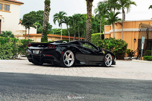 Фото дисков Anrky RS5.3 Полированный лак на Ferrari F8