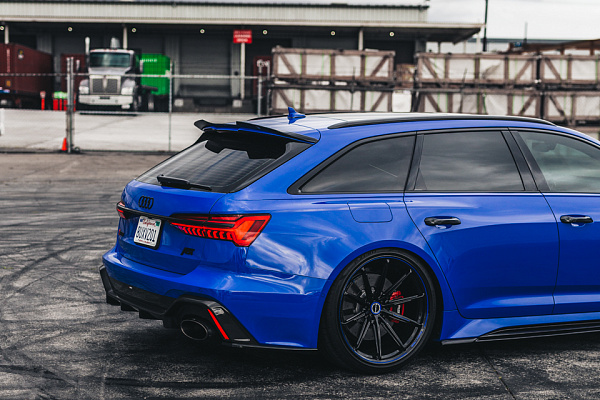Фото дисков Brixton Forged R11-R Черный глянец на Audi A/RS 6 (C8)
