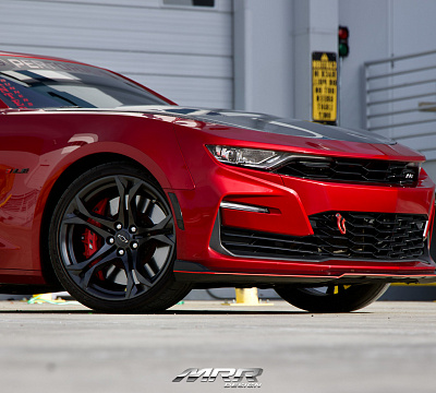 Фото дисков MRR M017 на Chevrolet Camaro VI