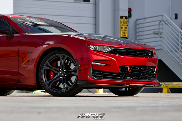 Фото дисков MRR M017 Черный сатин на Chevrolet Camaro VI