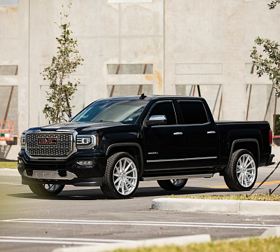 Фото дисков Vossen HF6-1 на GMC Sierra III