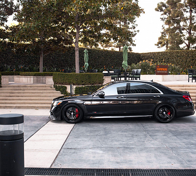 Фото дисков HRE P107 на Mercedes-Benz S-Class (W222, C217)