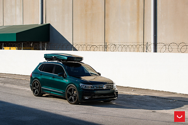 Фото дисков Vossen HF-1 Алмазная проточка на Volkswagen Tiguan II