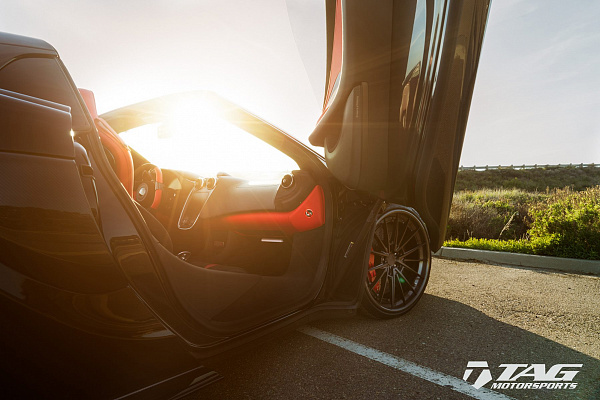 Фото дисков Anrky AN39 Черный сатин на McLaren 570S