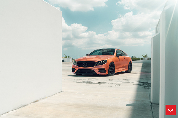 Фото дисков Vossen HF-2 Черный глянец на Mercedes-Benz E-Class (W213, S213, C238)