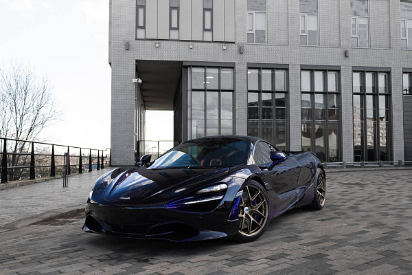 Фото дисков HRE R101 Lightweight Сатиновая бронза на McLaren 720S