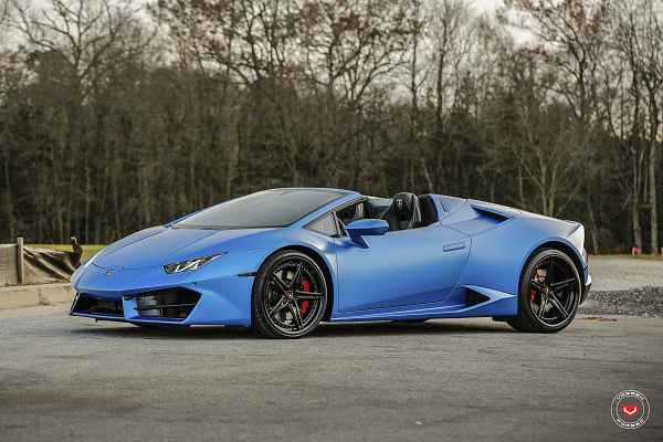 Фото дисков Vossen S17-03 (3-Piece) Черный глянец на Lamborghini Huracan