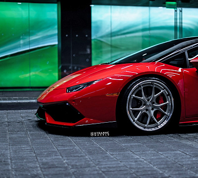 Фото дисков Strasse Wheels SM5R Deep Concave FS на Lamborghini Huracan
