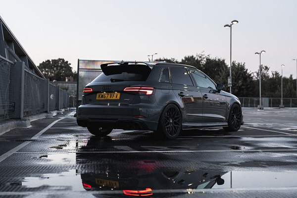 Фото дисков Bola B17 Черный матовый на Audi A/S/RS 3 (8V)