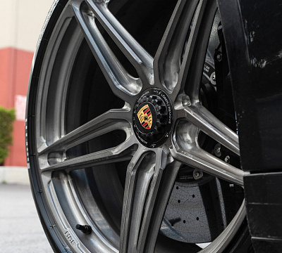 Фото дисков HRE P107SC на Porsche 911 VIII