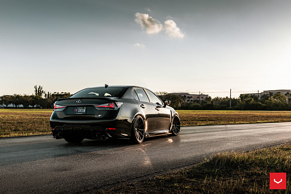 Фото дисков Vossen HF-3 Черный сатин на Lexus GS IV