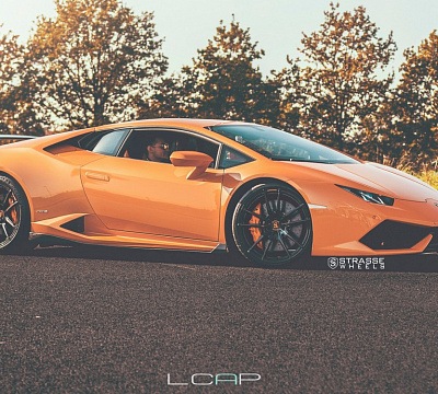 Фото дисков Strasse Wheels SV1 Deep Concave Monoblock на Lamborghini Huracan