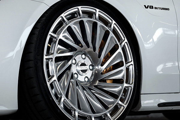 Фото дисков Radi8 R807 Полированный лак на Mercedes-Benz C-Class (W205)