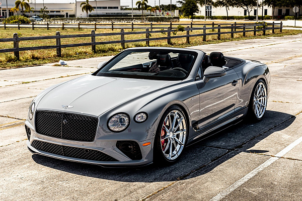 Фото дисков Anrky AN28 Полированный лак на Bentley Continental GT III