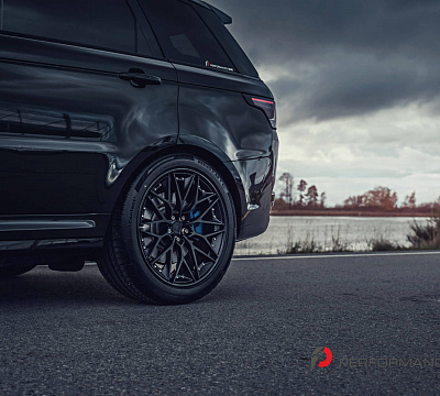 Фото дисков HRE S200 на Land Rover Range Rover Sport II