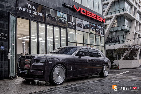 Фото дисков NOVITEC SP3 Глянцевый тонированный лак на Rolls-Royce Phantom