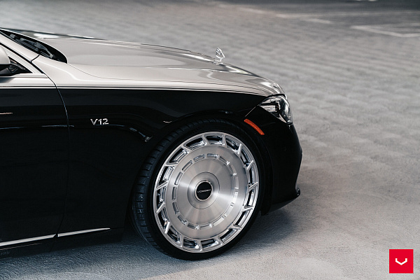 Фото дисков Vossen LC3-11T Глянцевый лак на Mercedes-Benz S-Class (W223)