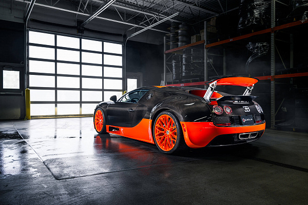 Фото дисков HRE P200 Другой цвет на Bugatti Veyron