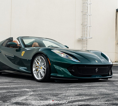 Фото дисков Anrky S1-X1 на Ferrari 812