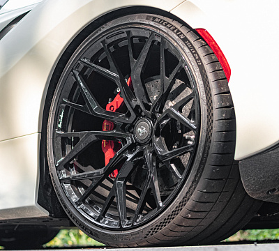 Фото дисков Brixton Forged PF10 на Ferrari F8