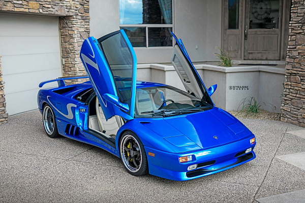 Фото дисков Strasse Wheels S5 Performance Черный глянец на Lamborghini Diablo