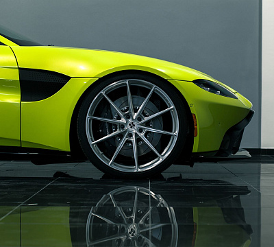 Фото дисков Anrky AN18 на Aston Martin Vantage 4