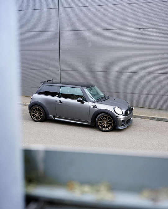 Фото дисков VST Глянцевая бронза на MINI Cooper III