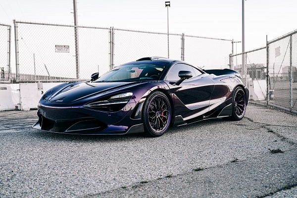 Фото дисков Brixton Forged CM6-RS Черный сатин на McLaren 720S