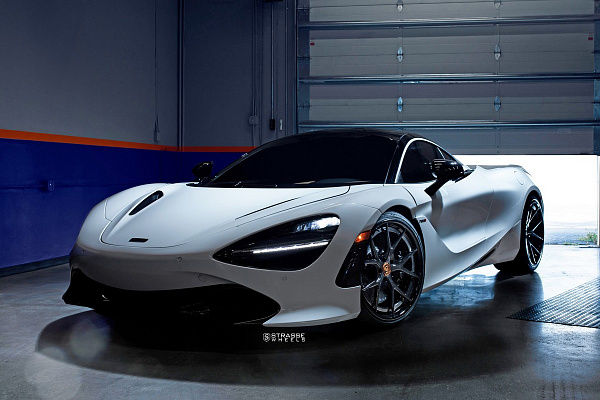Фото дисков Strasse Wheels SM5R Deep Concave FS Другой цвет на McLaren 720S
