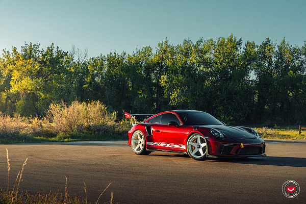 Фото дисков Vossen GEN-01 Белый глянец на Porsche 911 VII