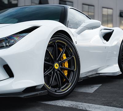 Фото дисков Brixton Forged R11-RS на Ferrari F8