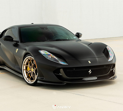 Фото дисков Anrky S3-X4 на Ferrari 812